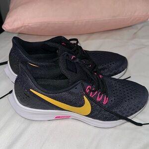 Nike zoom Pegasus 35 New 8.5